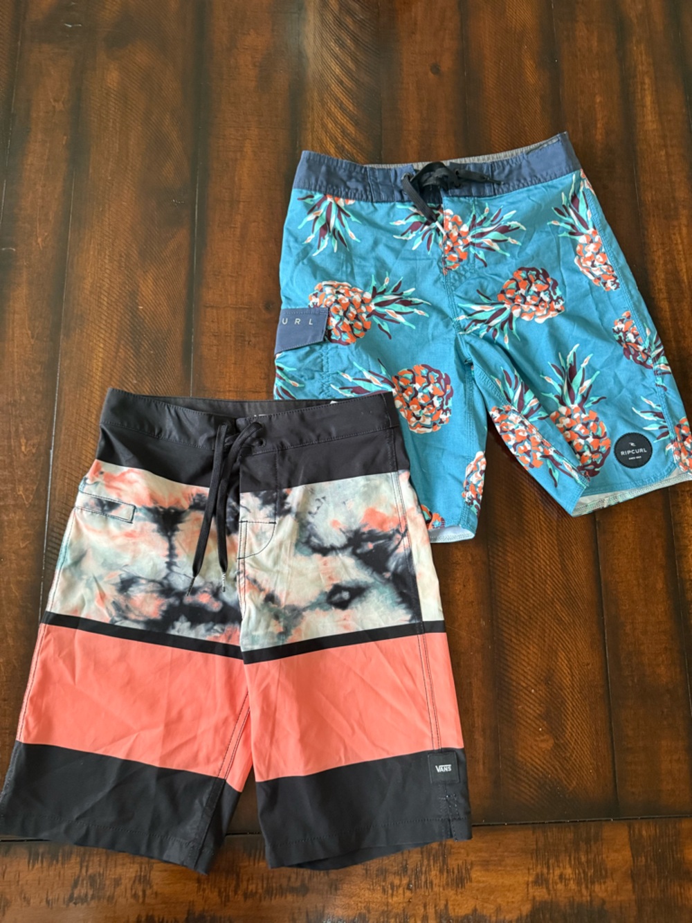 Rip Curl & Vans boys Boardshorts